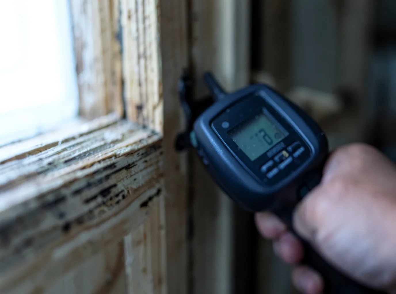 Ceiling Water Damage Repair in Kingston, MO